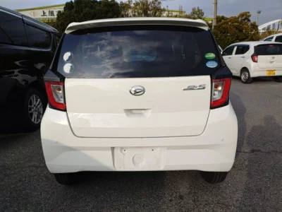 Daihatsu MIRA E S