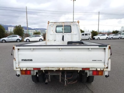 Mazda BONGO  с аукциона в Японии