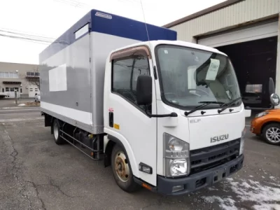 Isuzu ELF