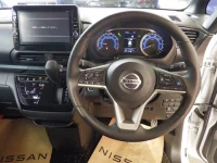 Nissan ROOX лот № 3007 оценка 4  с аукциона в Японии 4