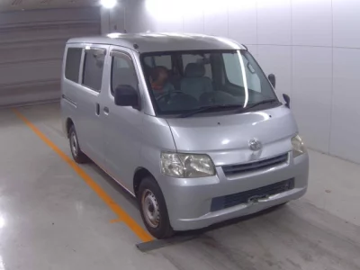 Toyota TOWN ACE VAN  с аукциона в Японии