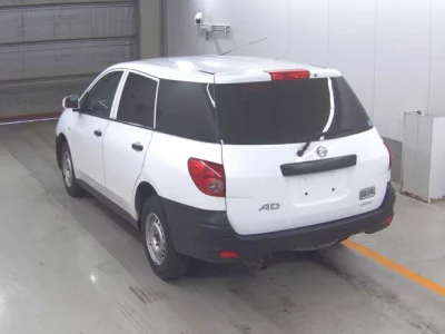 Nissan AD