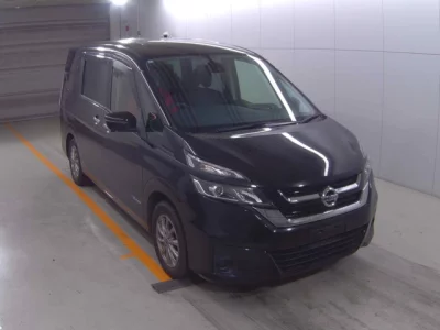 Nissan SERENA  с аукциона в Японии