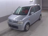 Nissan OTTI лот № 4525 оценка 3.5  с аукциона в Японии 2