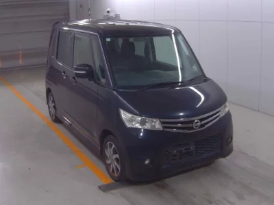 Nissan ROOX  с аукциона в Японии