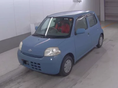Daihatsu Esse  с аукциона в Японии