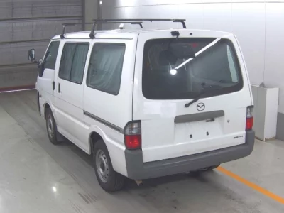Mazda BONGO VAN  с аукциона в Японии