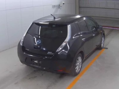 Nissan LEAF  с аукциона в Японии