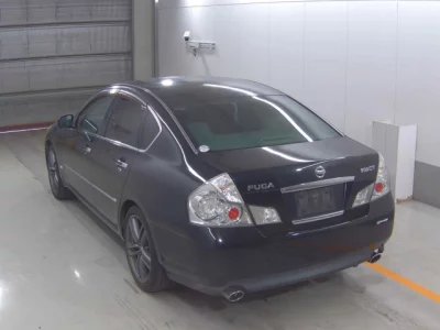 Nissan FUGA  с аукциона в Японии