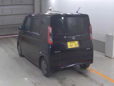 Nissan ROOX