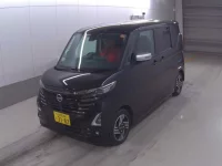 Nissan ROOX лот № 3082 оценка 4  с аукциона в Японии 2