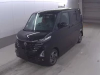 Nissan ROOX лот № 3011 оценка 3.5  с аукциона в Японии 2