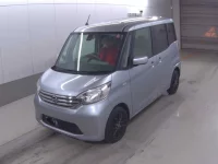 Nissan DAYZ ROOX лот № 4542 оценка R  с аукциона в Японии 2