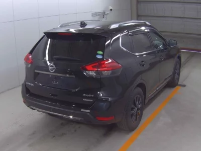 Nissan X-TRAIL  с аукциона в Японии