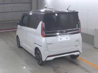 Nissan ROOX лот № 3013 оценка 3.5  с аукциона в Японии 1