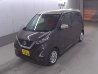 Nissan DAYZ лот № 3030 оценка 4.5  с аукциона в Японии 2