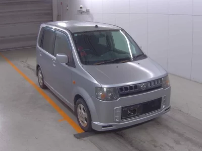 Nissan OTTI  с аукциона в Японии