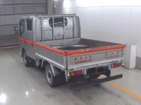 Nissan ATLAS лот № 4110 оценка R  с аукциона в Японии 1