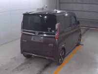 Nissan ROOX лот № 3099 оценка 3.5  с аукциона в Японии 3