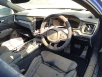 Volvo V60 лот № 700 оценка   с аукциона в Японии 3