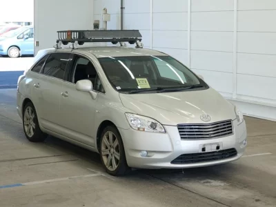 Toyota MARK X ZIO  с аукциона в Японии