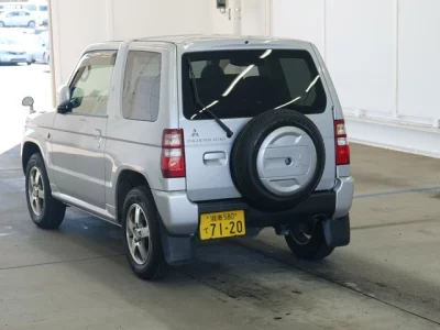 Mitsubishi PAJERO MINI