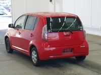 Toyota PASSO лот № 2197 оценка 4  с аукциона в Японии 1