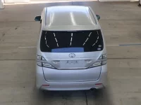 Toyota VELLFIRE лот № 2231 оценка 3.5  с аукциона в Японии 2