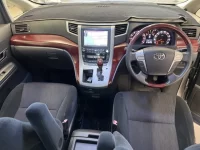 Toyota VELLFIRE лот № 2231 оценка 3.5  с аукциона в Японии 4