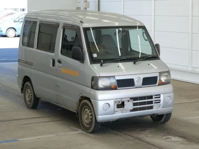 Nissan CLIPPER VAN