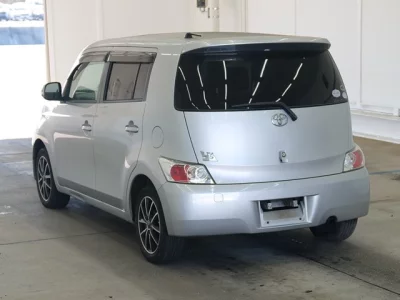 Toyota BB