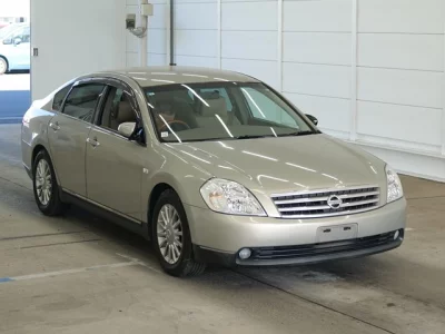 Nissan TEANA