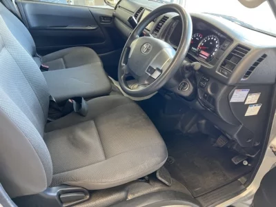 Toyota REGIUS ACE VAN