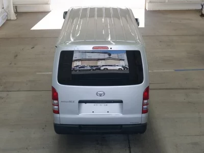 Toyota REGIUS ACE VAN