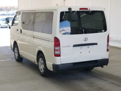Toyota REGIUS ACE VAN