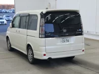 Honda STEP WAGON лот № 2280 оценка 3.5  с аукциона в Японии 1