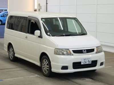 Honda STEP WAGON  с аукциона в Японии