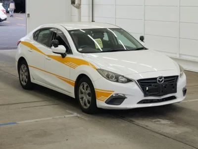 Mazda AXELA  с аукциона в Японии