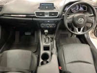 Mazda AXELA лот № 2020 оценка 4  с аукциона в Японии 4