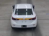 Mazda AXELA лот № 2035 оценка 4  с аукциона в Японии 2