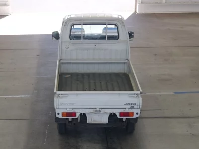 Suzuki CARRY TRUCK  с аукциона в Японии