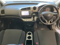 Honda STREAM лот № 2177 оценка 3.5  с аукциона в Японии 4