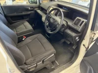 Honda STEP WAGON лот № 2203 оценка 3.5  с аукциона в Японии 3