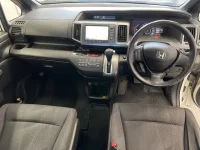 Honda STEP WAGON лот № 2203 оценка 3.5  с аукциона в Японии 4