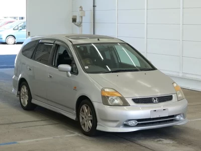 Honda STREAM  с аукциона в Японии
