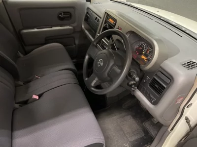 Nissan CUBECUBIC  с аукциона в Японии