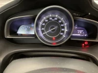 Mazda AXELA лот № 2042 оценка 4  с аукциона в Японии 5