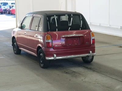 Daihatsu MIRA  с аукциона в Японии