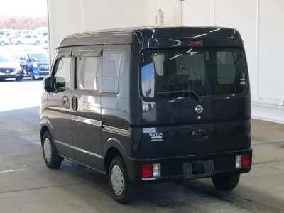 Nissan CLIPPER VAN
