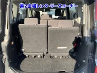 Toyota SIENTA лот № 60064 оценка 3.5  с аукциона в Японии 6